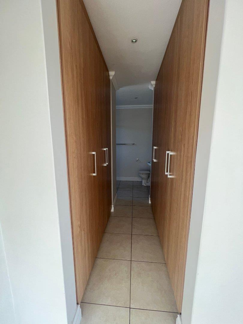 To Let 2 Bedroom Property for Rent in Humewood Eastern Cape